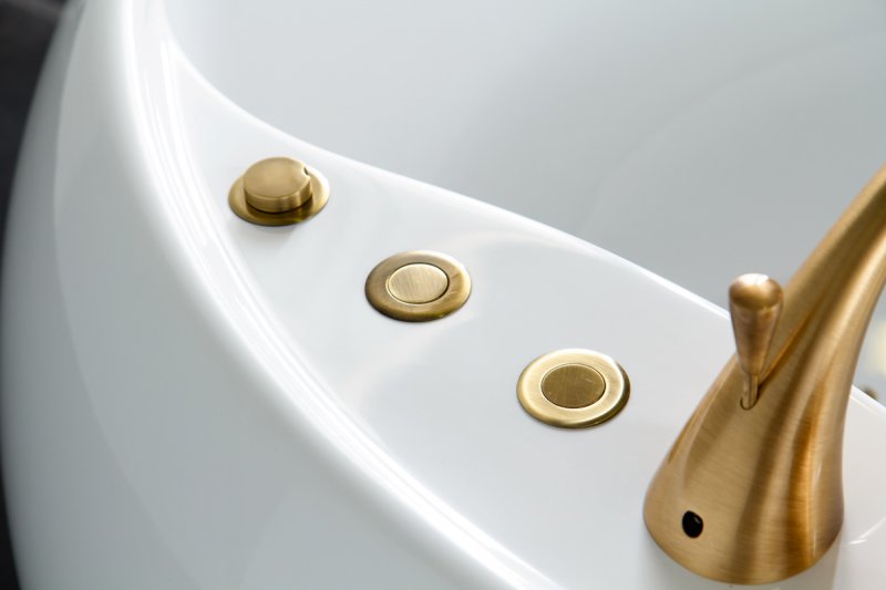 Акриловая ванна BelBagno отдельностоящая, белая BB30-1550 — изображение 3