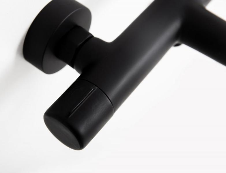 Смеситель для ванны BelBagno Uno чёрный матовый UNO-VASM-NERO — изображение 3